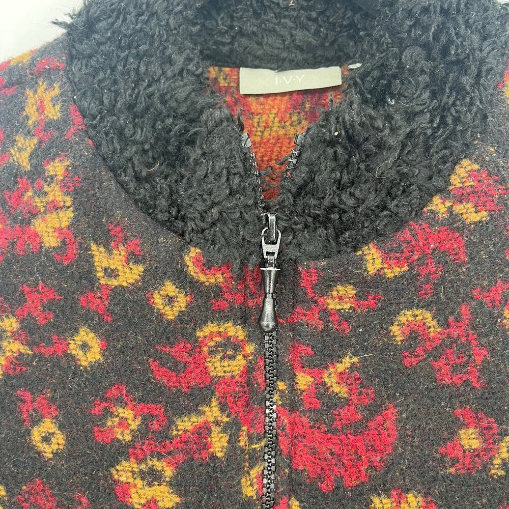 IVY Tapestry Full Zip Jacket Black Red Paisley Pockets Mock Neck Size Medium - Picture 9 of 11
